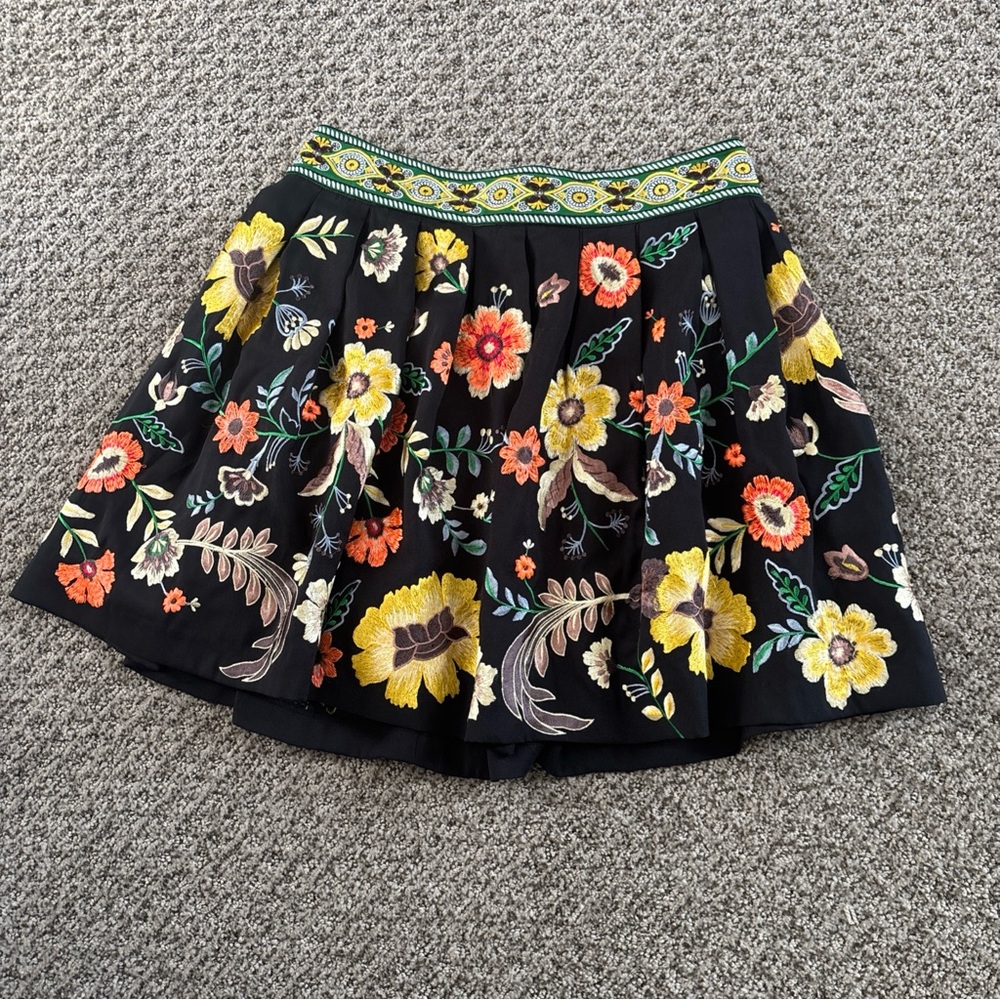Alice And Olivia Embroidered Floral Skirt
